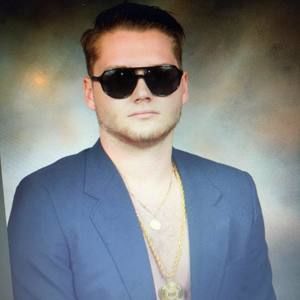 Meet your Posher, Johnny